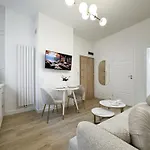 Apartment Piotrkowska Vibe By Lookap