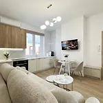 Piotrkowska Vibe By Lookap Apartment Lodz