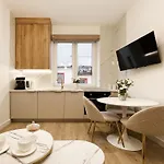 Piotrkowska Vibe By Lookap Apartment Lodz