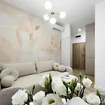 Apartment Piotrkowska Vibe By Lookap