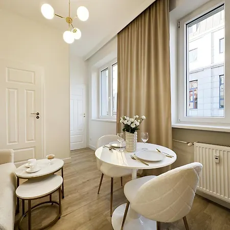 Piotrkowska Vibe By Lookap *