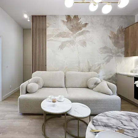 Piotrkowska Vibe By Lookap Apartmán *