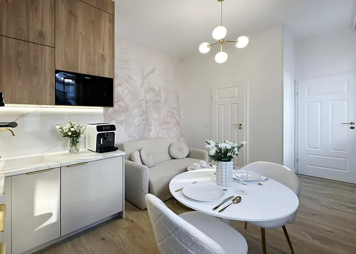 Piotrkowska Vibe By Lookap Apartmán *