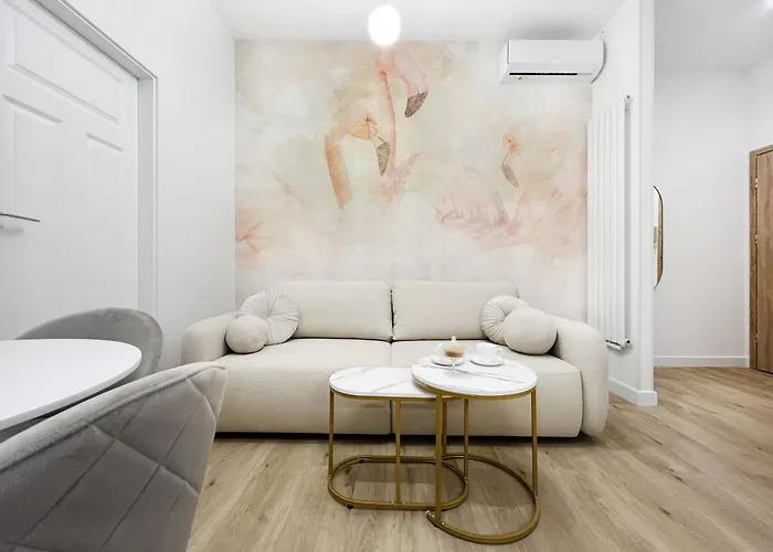 Piotrkowska Vibe By Lookap Apartmán *